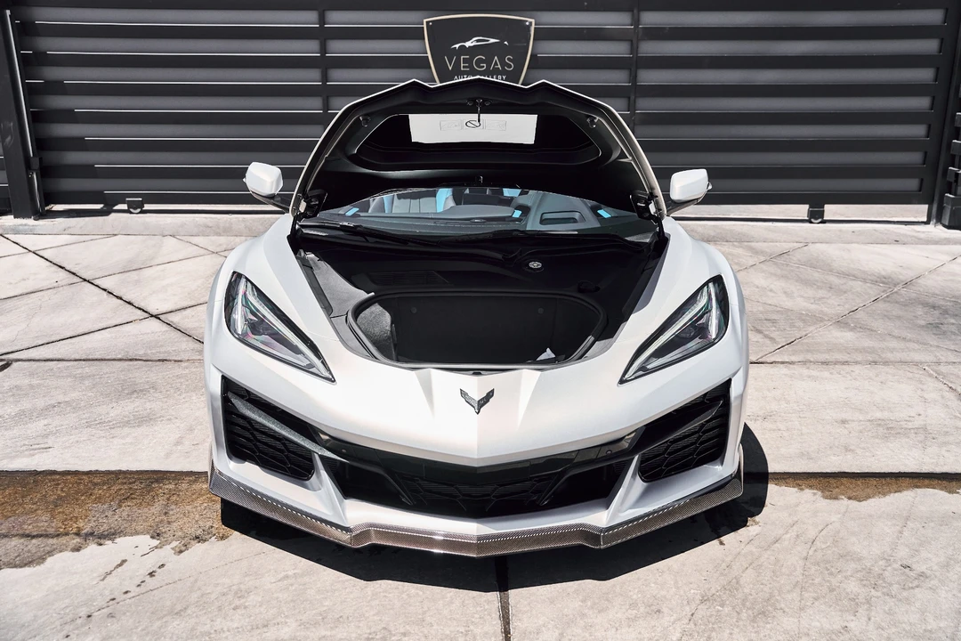 2024 Chevrolet Corvette - Image 18 of 31