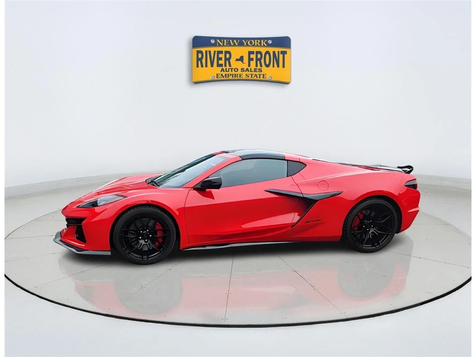 2024 Chevrolet Corvette C8 - Image 4 of 31
