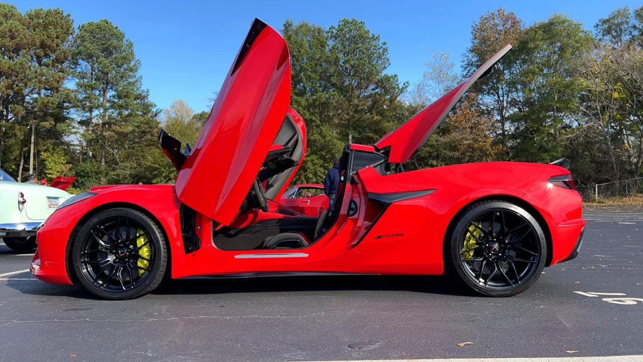 2024 Chevrolet Corvette C8 - Image 13 of 15