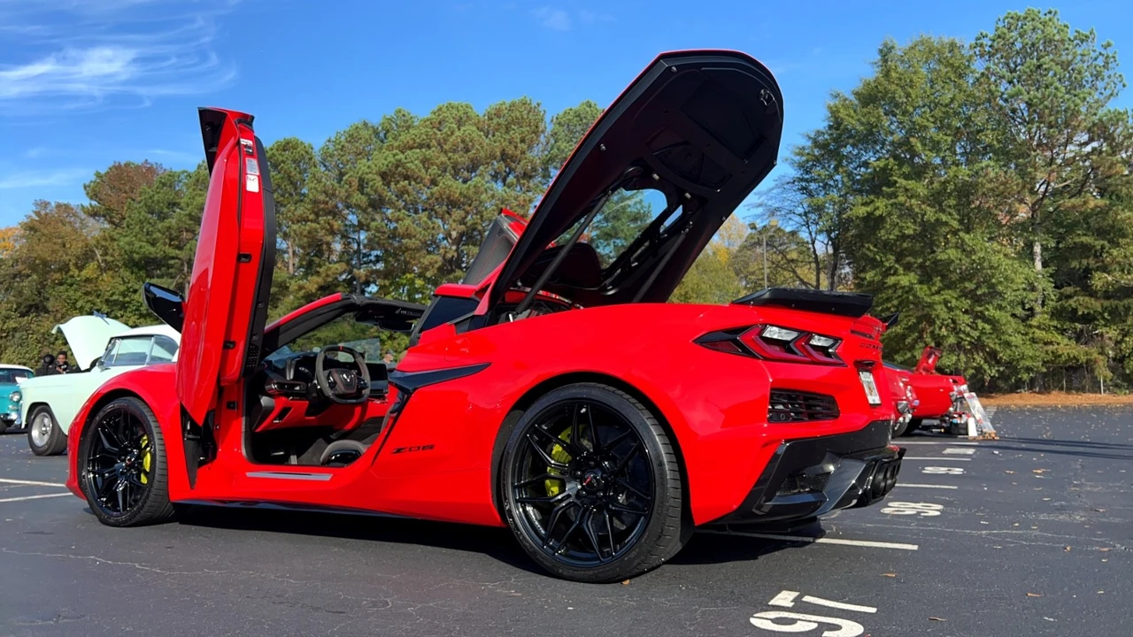2024 Chevrolet Corvette C8 - Image 7 of 15