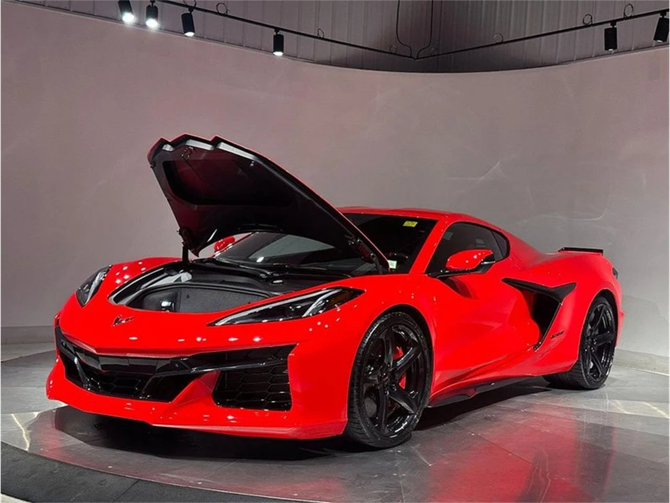 2024 Chevrolet Corvette C8 - Image 25 of 31