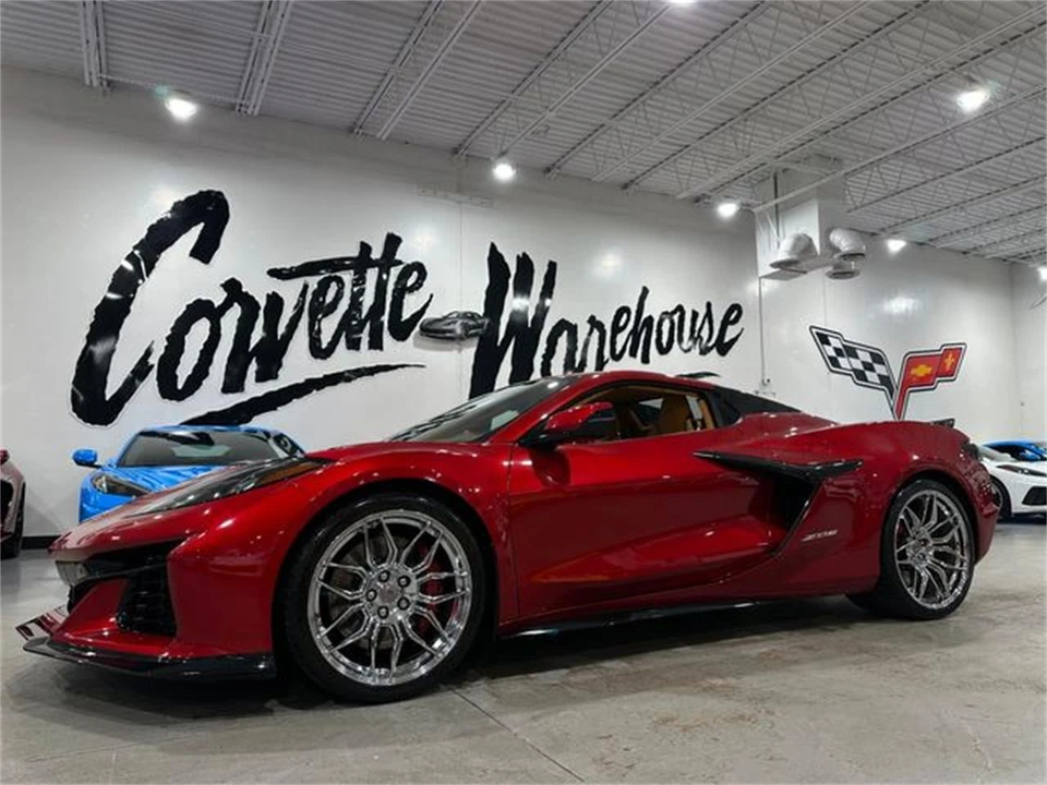 2024 Chevrolet Corvette C8 - Image 6 of 30