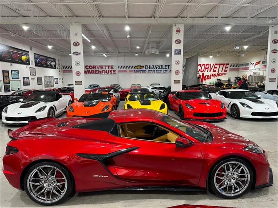 2024 Chevrolet Corvette C8 - Image 8 of 30