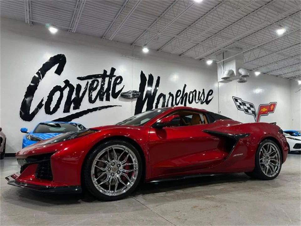 2024 Chevrolet Corvette C8 - Image 19 of 30