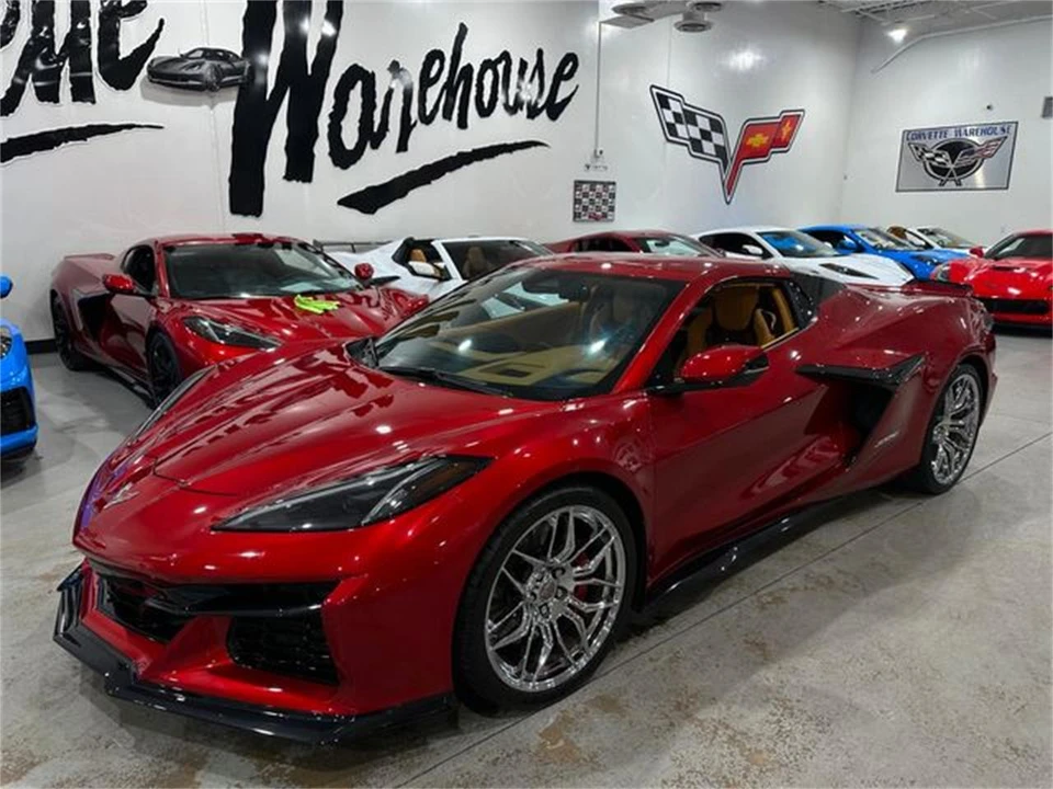 2024 Chevrolet Corvette C8 - Image 18 of 30