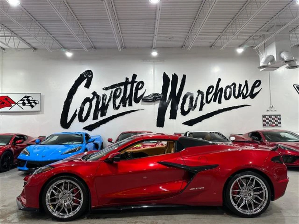 2024 Chevrolet Corvette C8 - Image 25 of 30