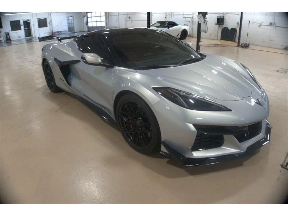 2024 Chevrolet Corvette C8 - Image 7 of 31