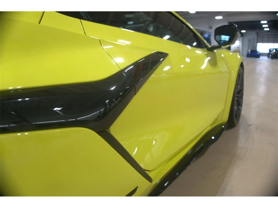 2024 Chevrolet Corvette C8 - Image 27 of 31