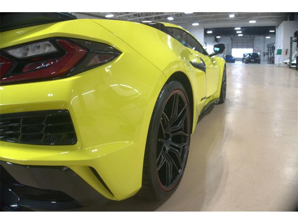 2024 Chevrolet Corvette C8 - Image 25 of 31