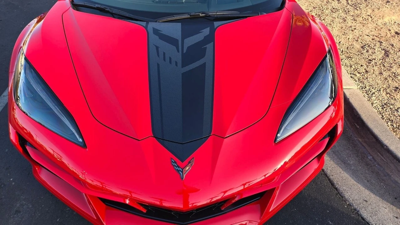 2024 Chevrolet Corvette C8 - Image 13 of 14