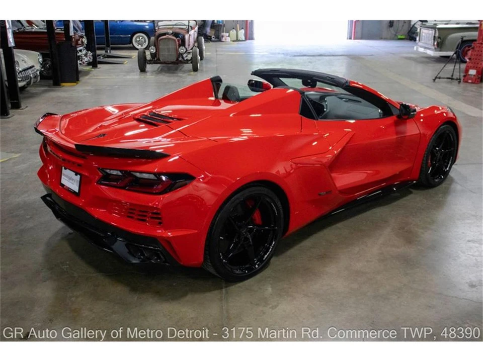 2024 Chevrolet Corvette C8 - Image 8 of 31
