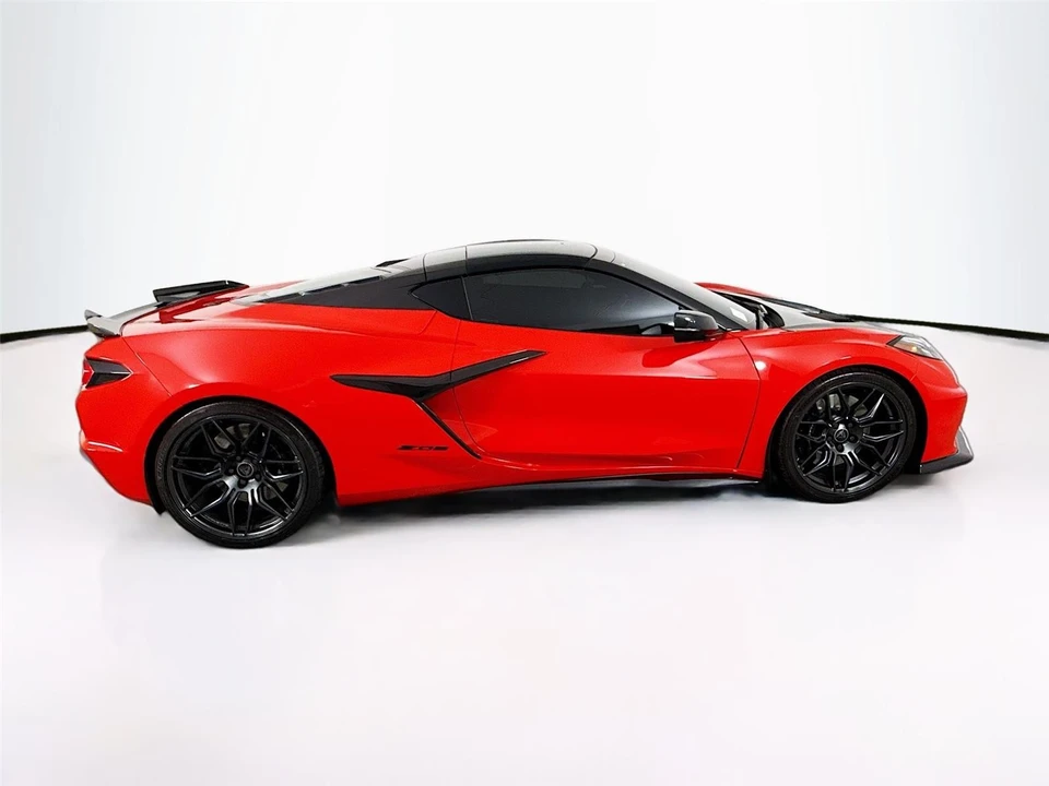 2024 Chevrolet Corvette C8 - Image 8 of 21