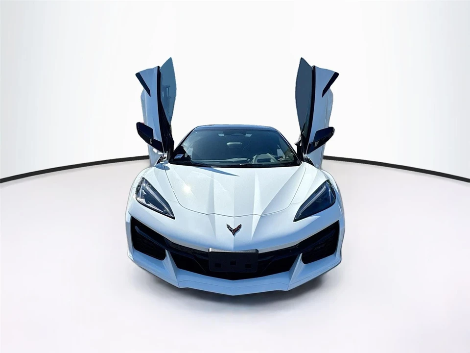 2024 Chevrolet Corvette C8 - Image 2 of 15