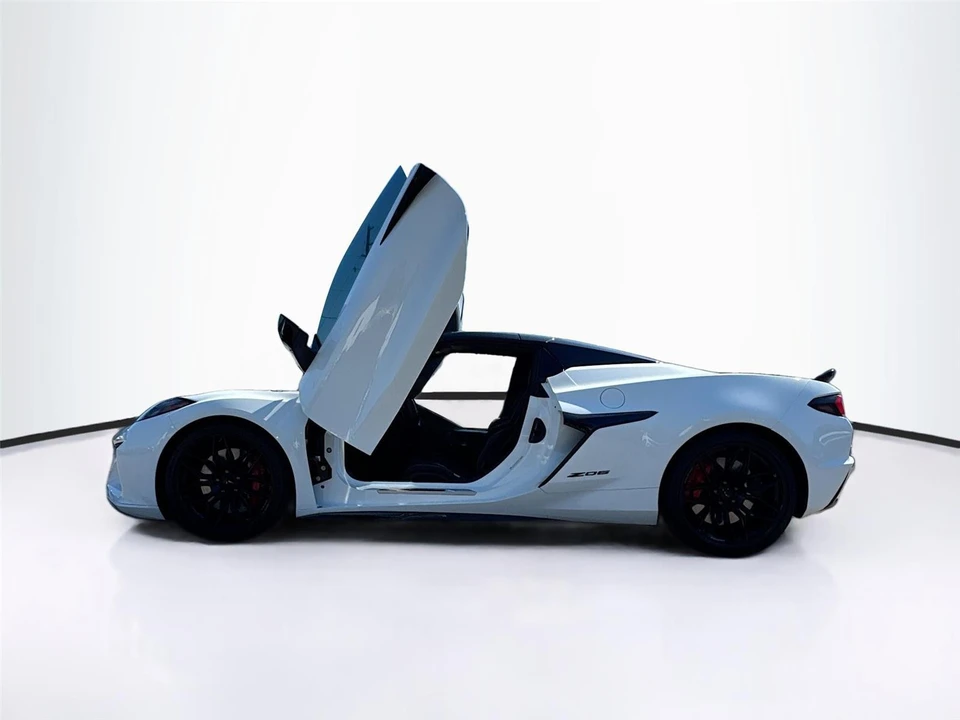 2024 Chevrolet Corvette C8 - Image 4 of 15
