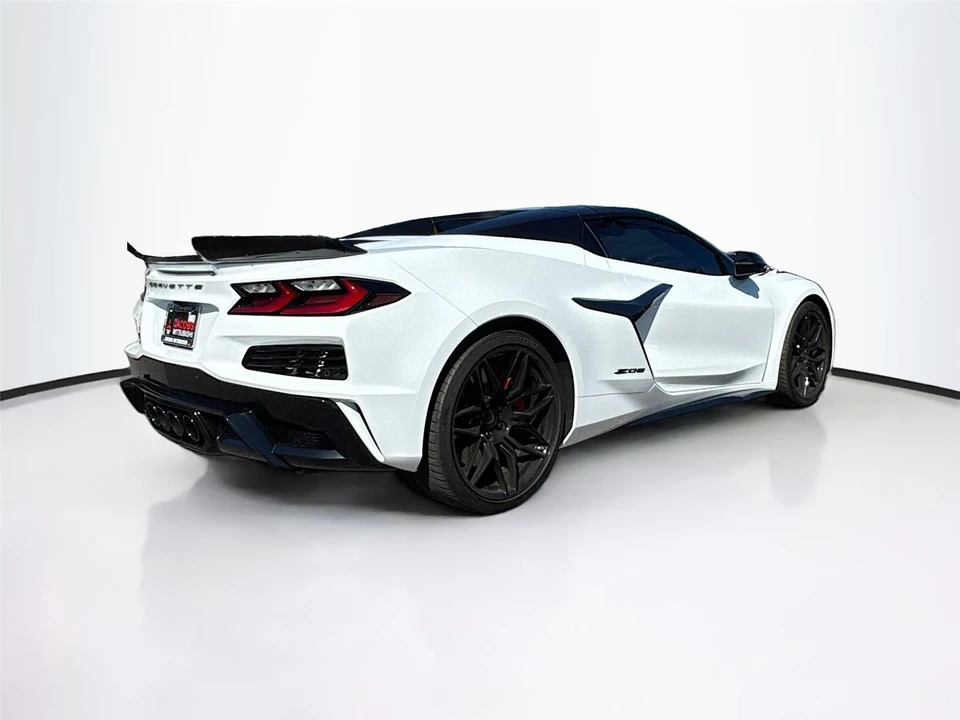 2024 Chevrolet Corvette C8 - Image 10 of 15
