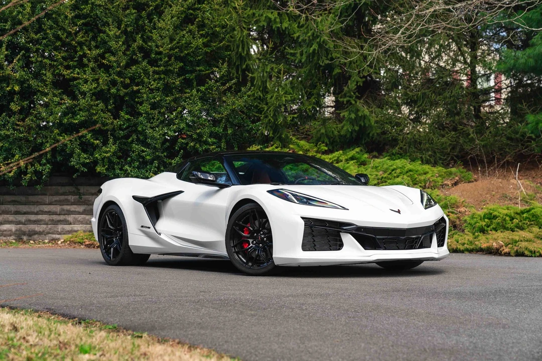 2024 Chevrolet Corvette C8 - Image 3 of 21