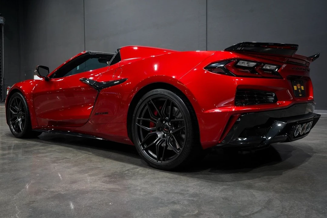2024 Chevrolet Corvette C8 - Image 3 of 31
