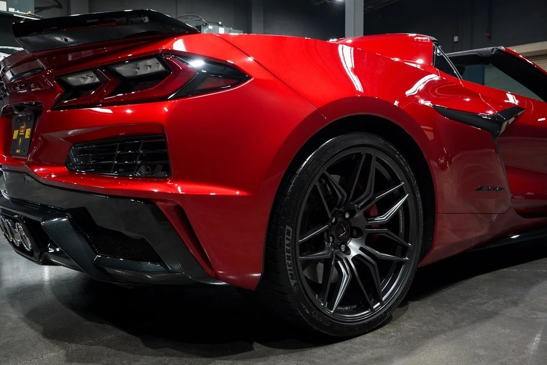 2024 Chevrolet Corvette C8 - Image 17 of 31