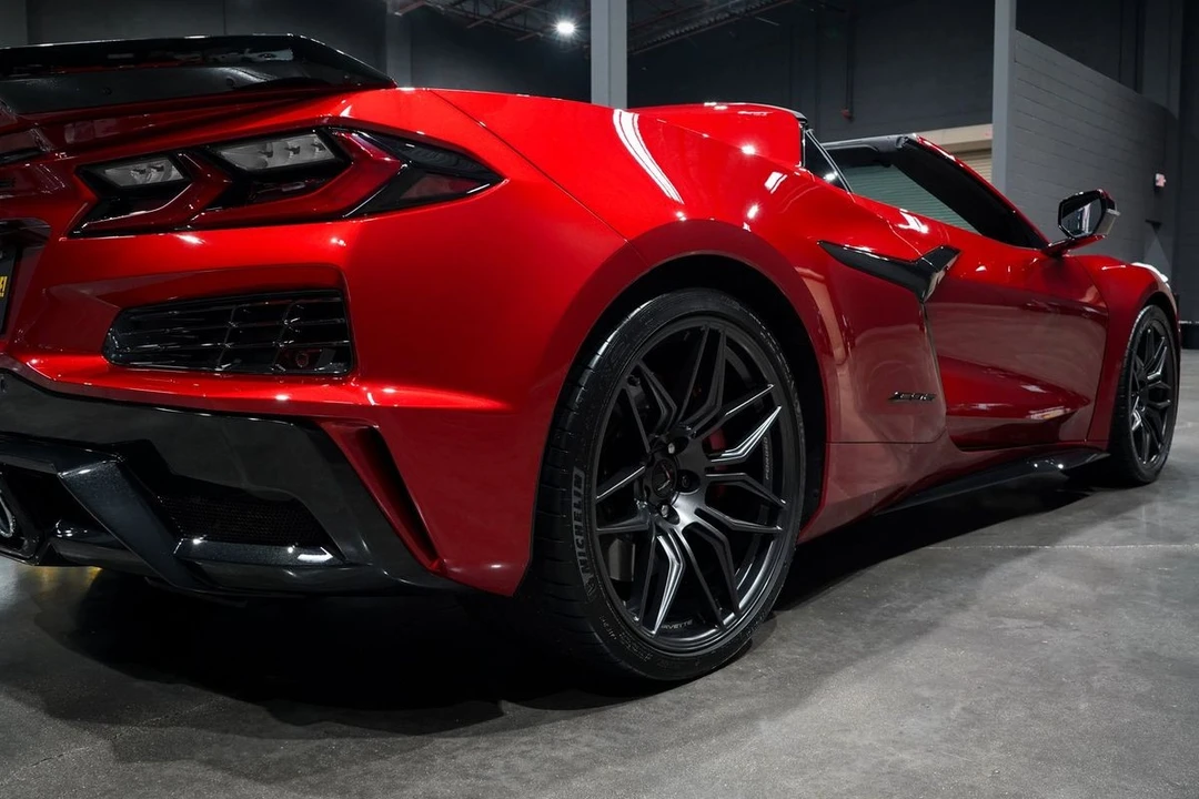 2024 Chevrolet Corvette C8 - Image 18 of 31