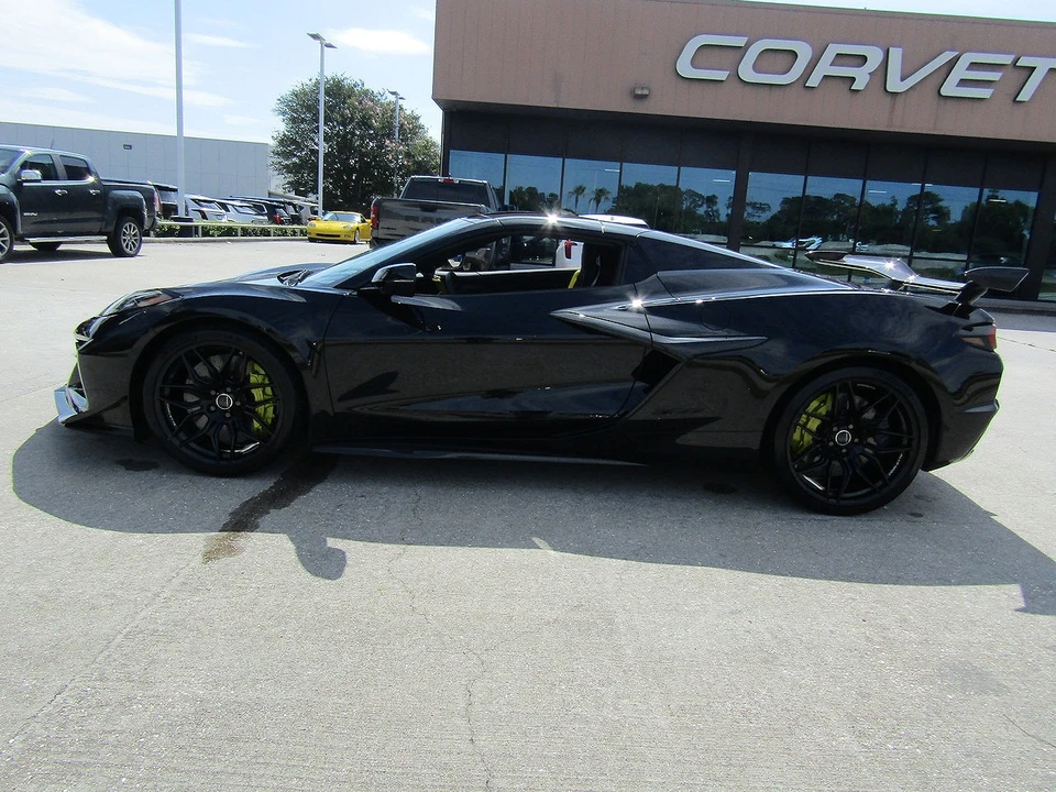 2024 Chevrolet Corvette C8 Z06 - Image 30 of 30