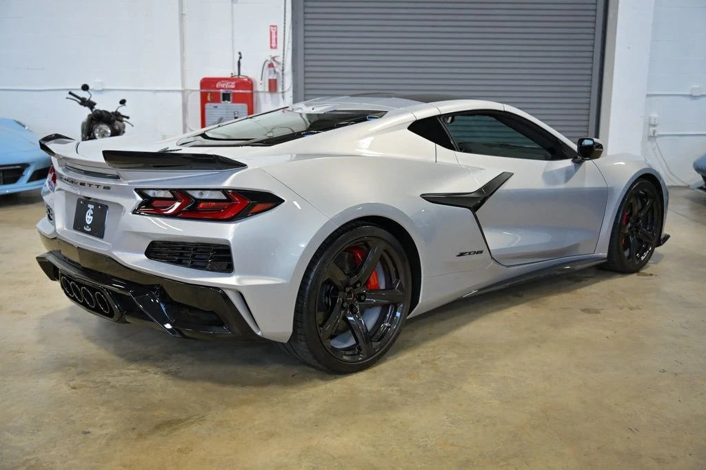 2024 Chevrolet Corvette C8 Z06 - Image 7 of 12