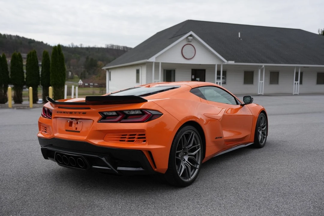 2024 Chevrolet Corvette C8 Z06 - Image 13 of 21