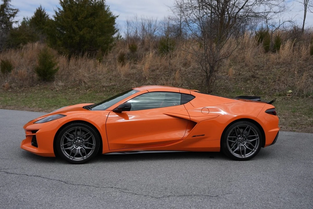 2024 Chevrolet Corvette C8 Z06 - Image 8 of 21