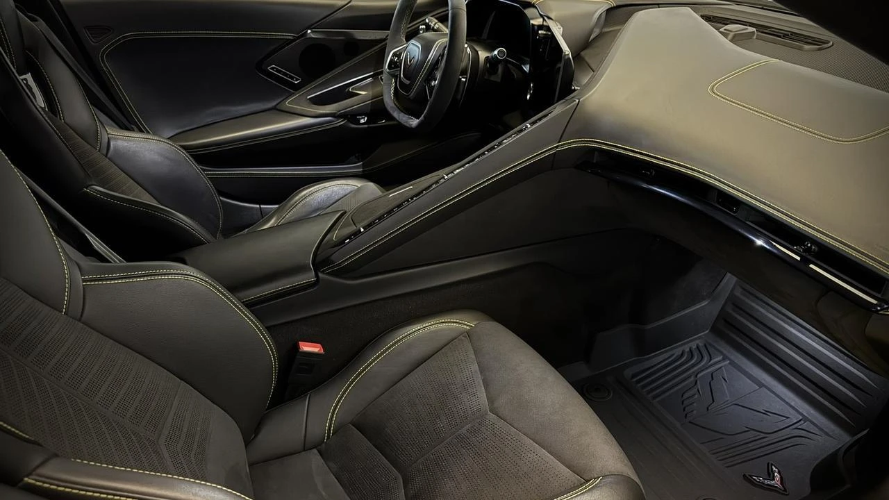 2024 Chevrolet Corvette C8 - Image 15 of 31