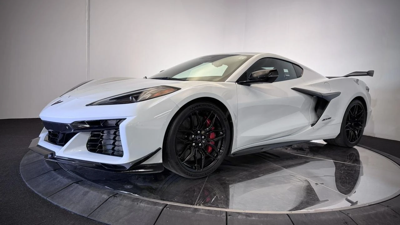 2024 Chevrolet Corvette - Image 22 of 31