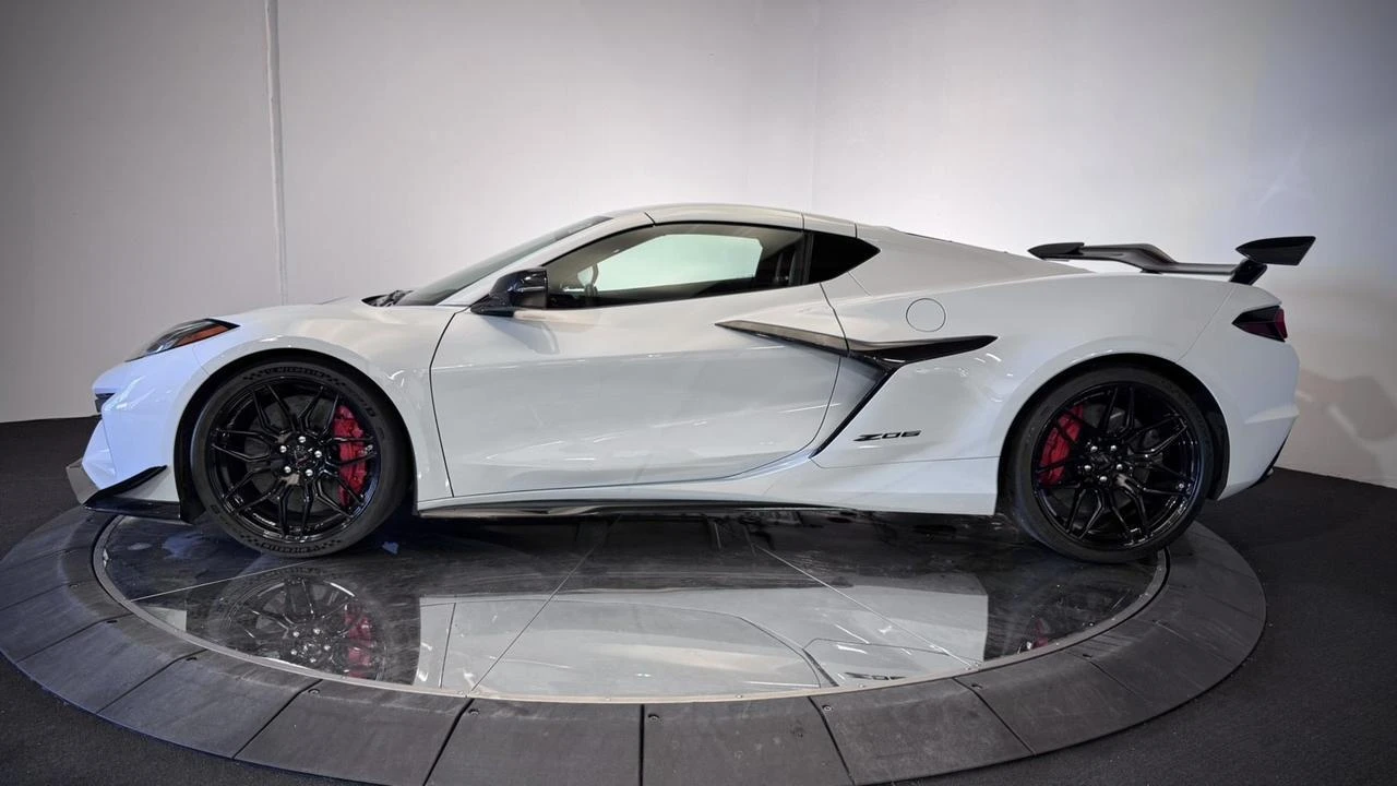 2024 Chevrolet Corvette - Image 24 of 31
