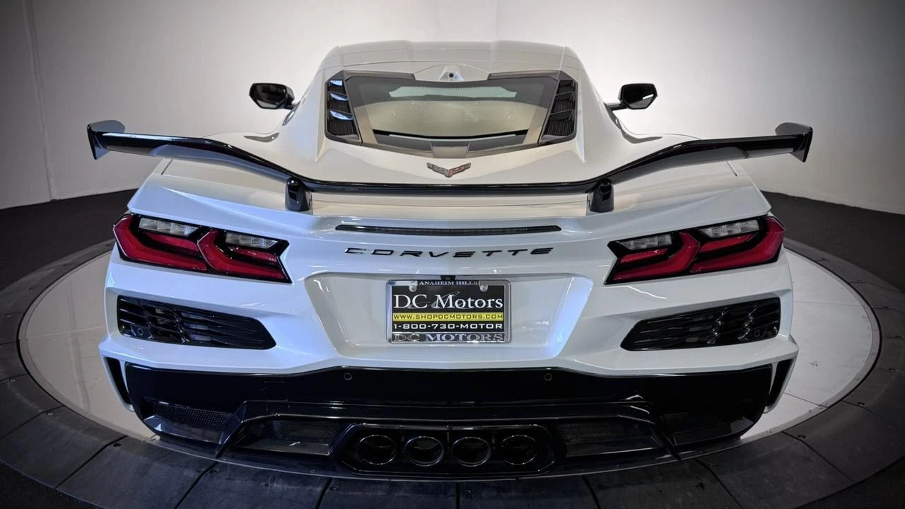 2024 Chevrolet Corvette - Image 27 of 31