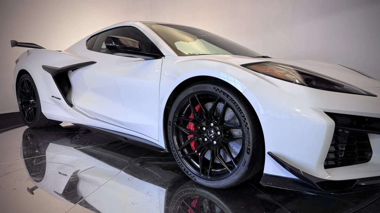 2024 Chevrolet Corvette - Image 20 of 31