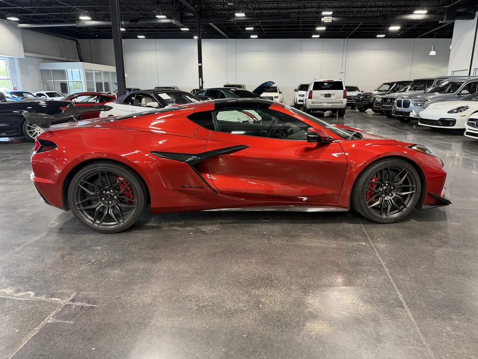 2024 Chevrolet Corvette C8 Z06 - Image 2 of 17