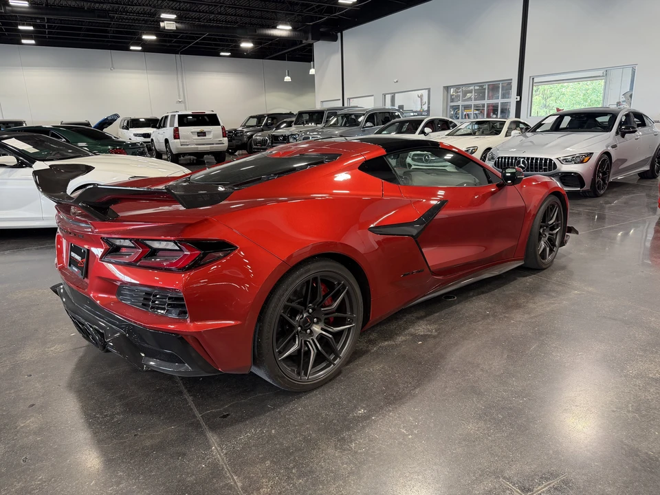 2024 Chevrolet Corvette C8 Z06 - Image 3 of 17