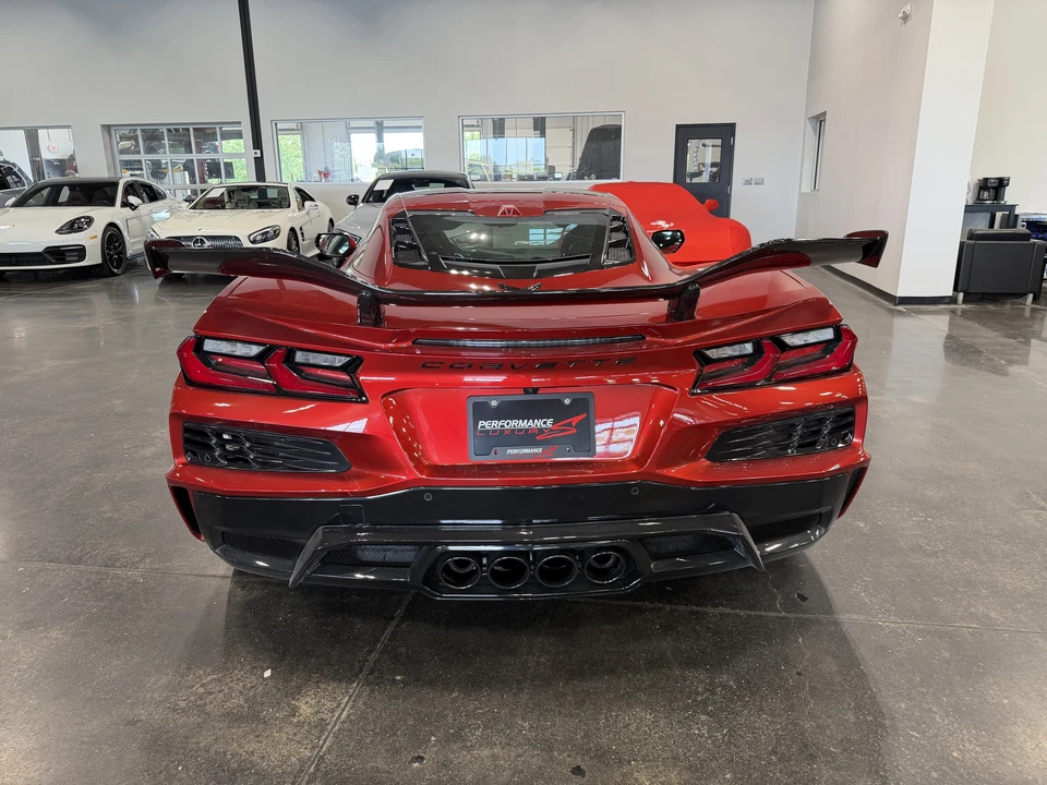 2024 Chevrolet Corvette C8 Z06 - Image 4 of 17