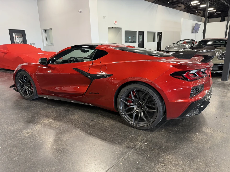 2024 Chevrolet Corvette C8 Z06 - Image 5 of 17