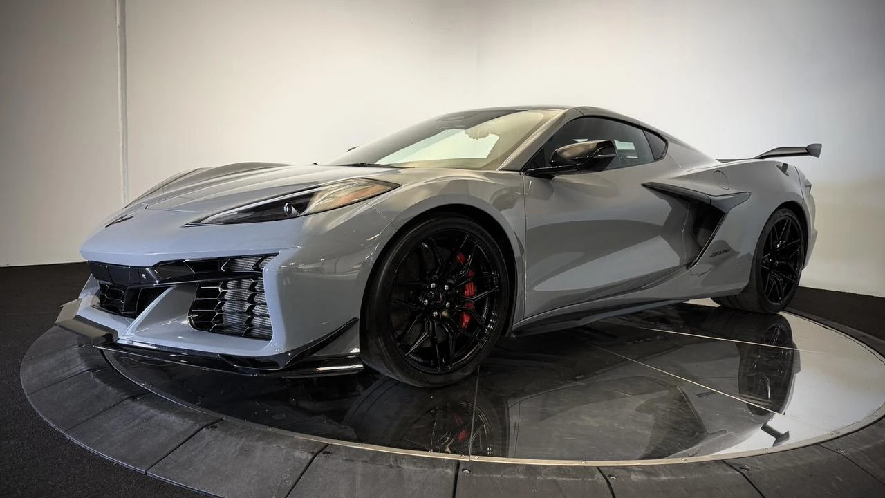 2024 Chevrolet Corvette C8 - Image 23 of 31