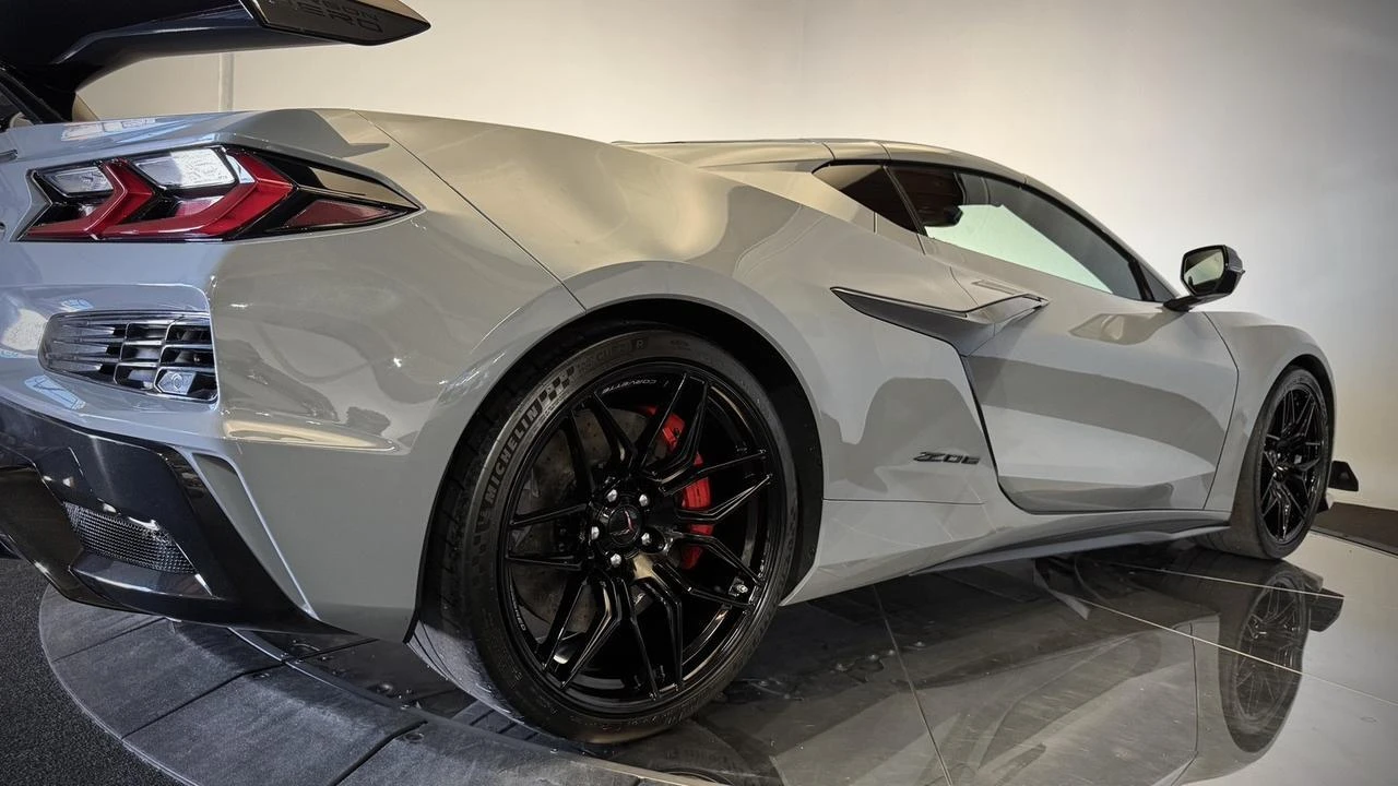 2024 Chevrolet Corvette C8 - Image 30 of 31