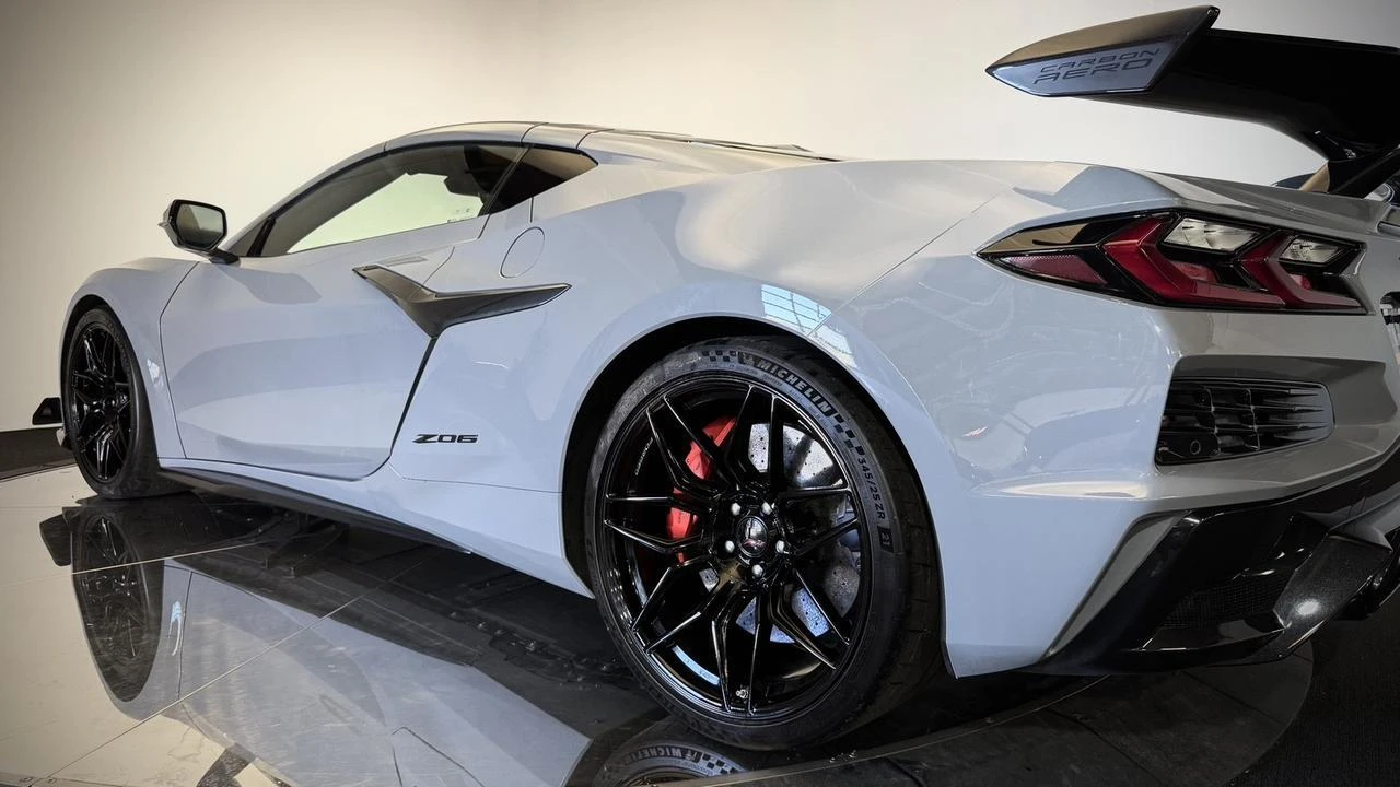 2024 Chevrolet Corvette C8 - Image 27 of 31