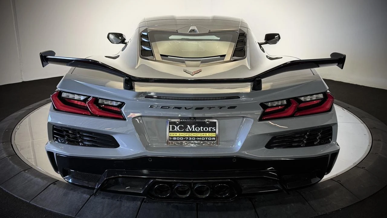2024 Chevrolet Corvette C8 - Image 28 of 31