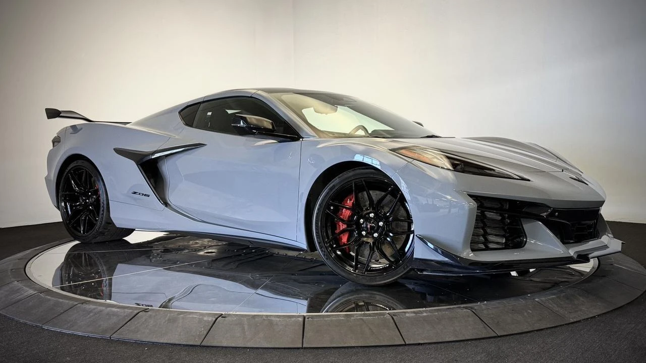 2024 Chevrolet Corvette C8 - Image 3 of 31