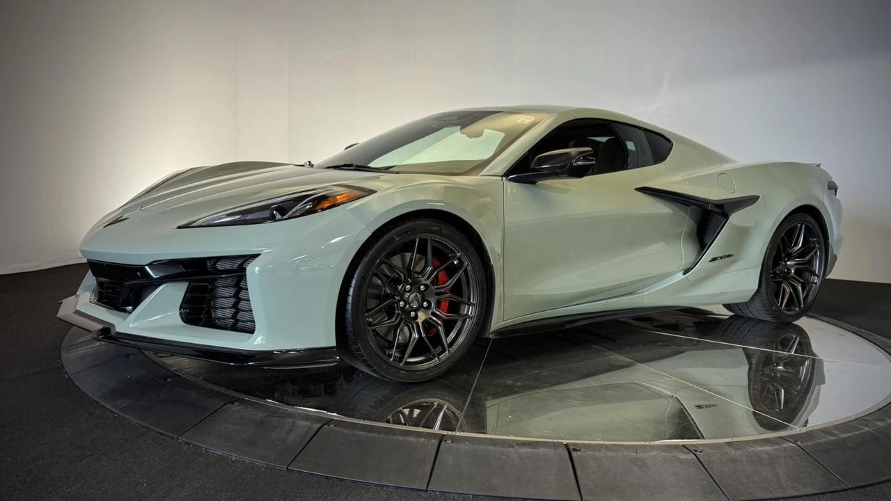 2024 Chevrolet Corvette C8 - Image 23 of 31