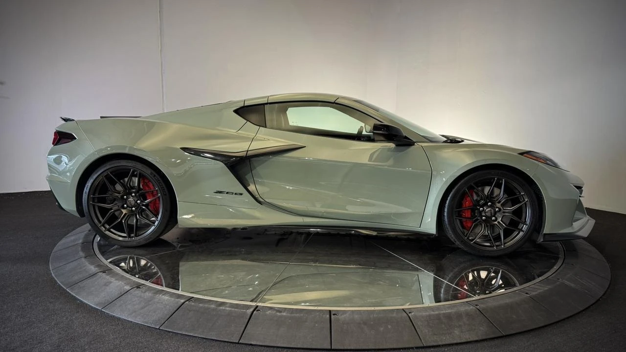 2024 Chevrolet Corvette C8 - Image 31 of 31