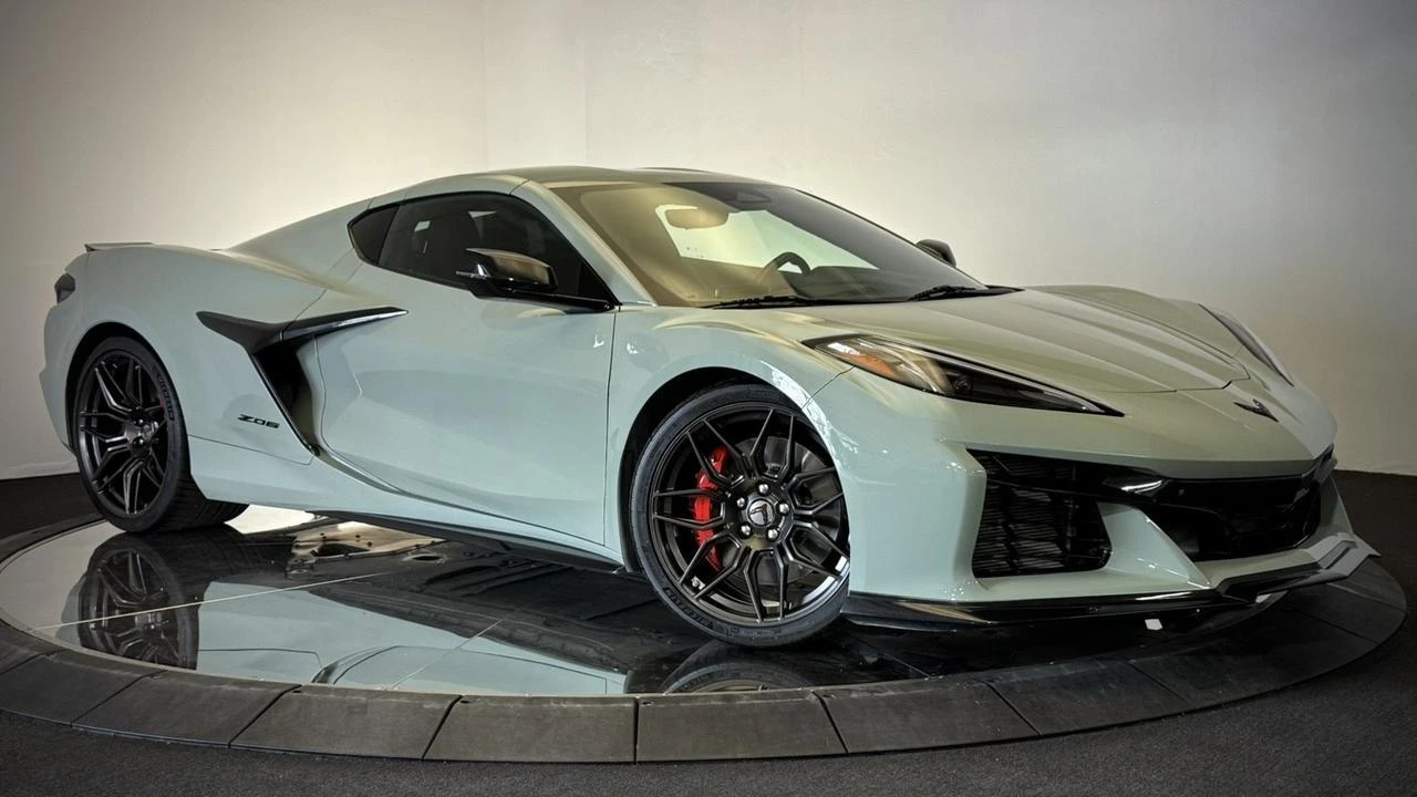 2024 Chevrolet Corvette C8 - Image 19 of 31