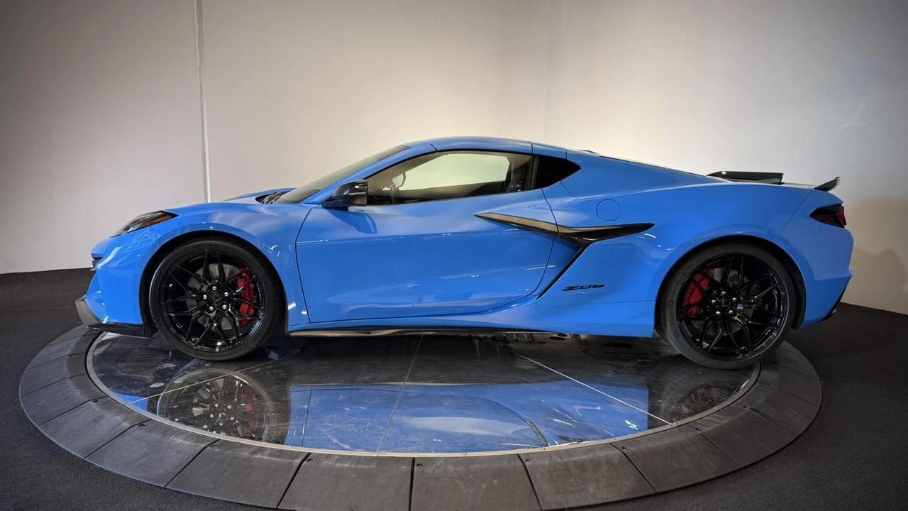2024 Chevrolet Corvette C8 - Image 25 of 31
