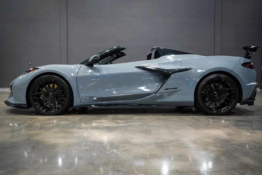 2024 Chevrolet Corvette C8 - Image 2 of 21