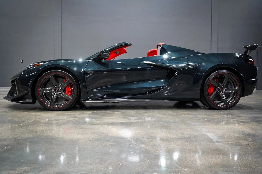 2024 Chevrolet Corvette C8 Z06 - Image 3 of 21