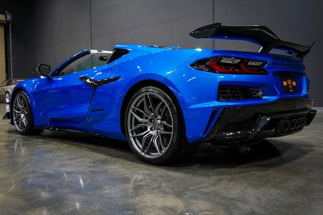 2024 Chevrolet Corvette C8 Z06 - Image 3 of 21