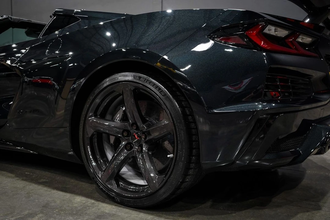 2024 Chevrolet Corvette C8 Z06 - Image 13 of 21