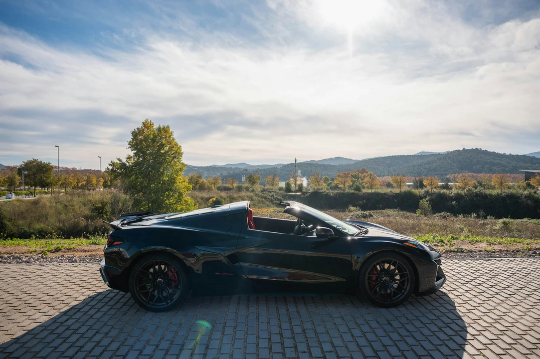 2024 Chevrolet Corvette C8 Z06 - Image 14 of 21